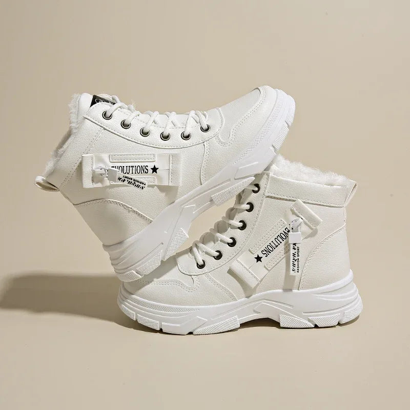 Bota Feminina de Cano Curto com Solado Grosso Forro Aveludado Estilo Casual Esportivo – (Promoção de Inverno 2025)